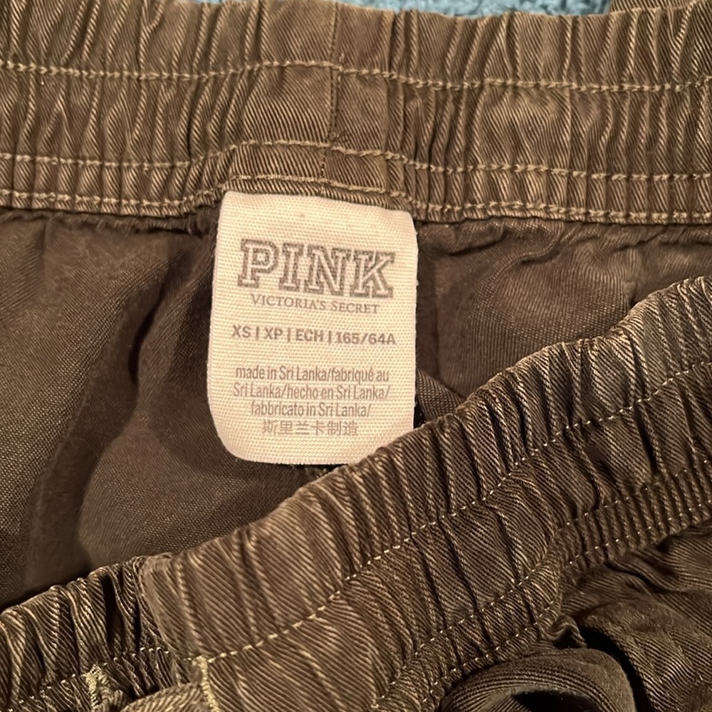 Pink VS Joggers - Picture 5 of 6